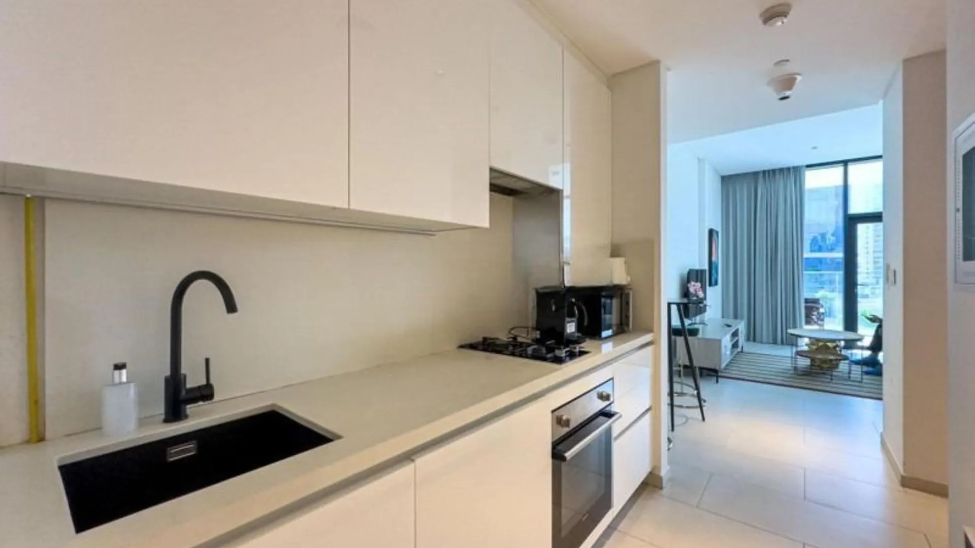 Apartment Studio Bliss In Business Bay- Marquise Square Dubai